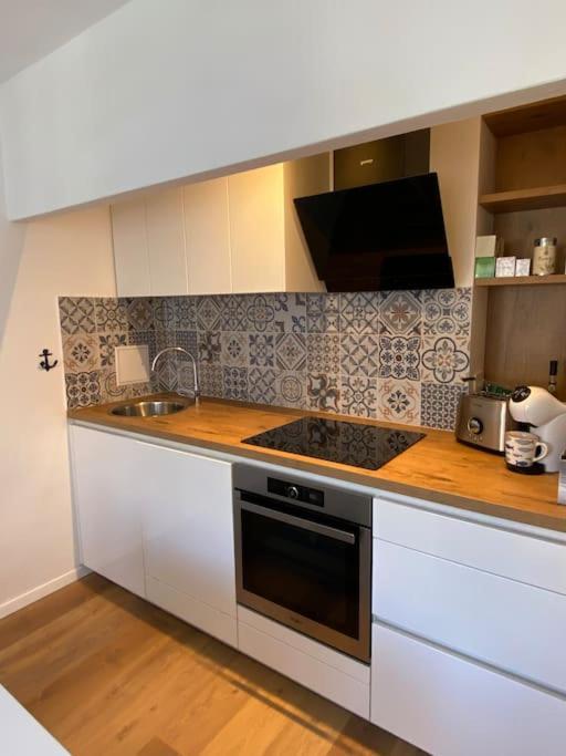 Captain'S Home **** Opatija Luaran gambar